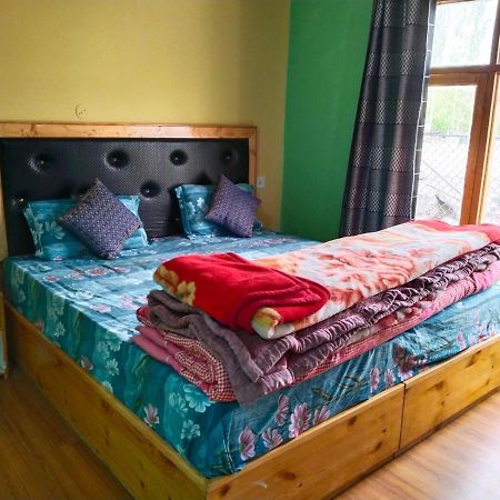 Noor Guest House เลห์ ภายนอก รูปภาพ