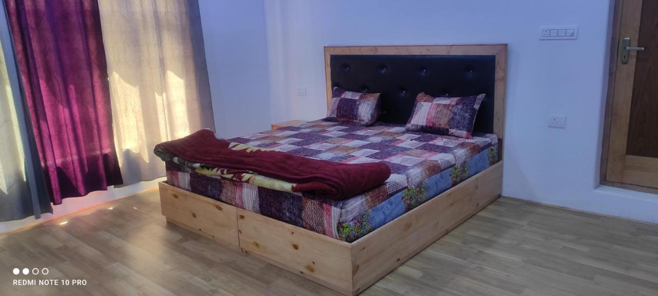 Noor Guest House เลห์ ภายนอก รูปภาพ