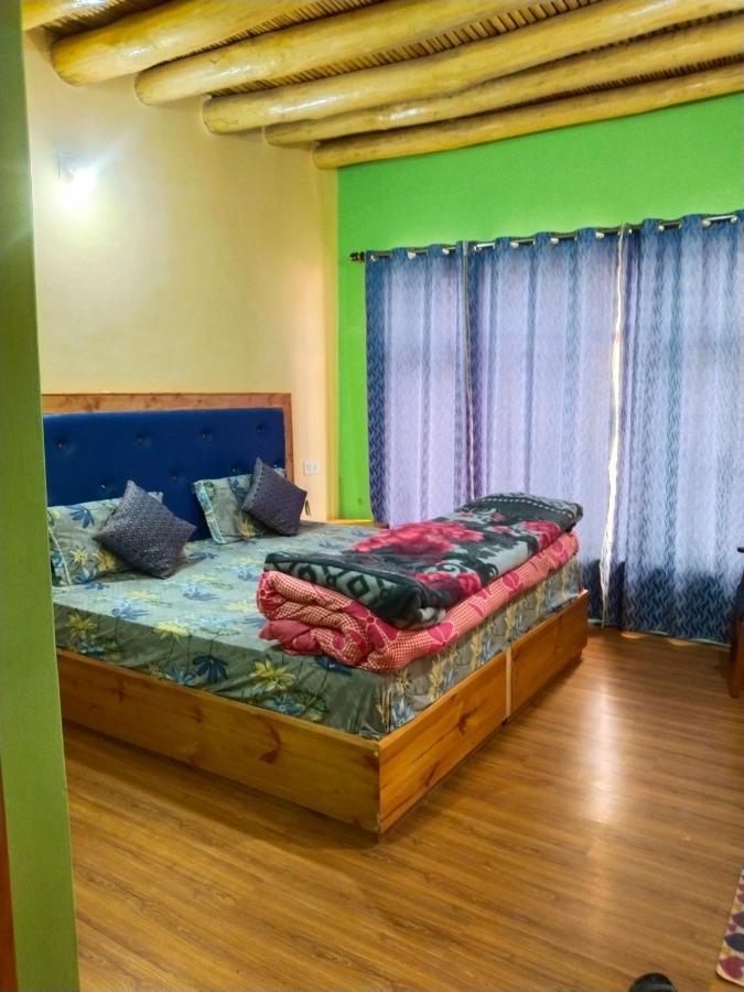 Noor Guest House เลห์ ภายนอก รูปภาพ
