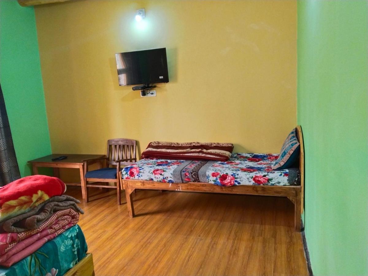 Noor Guest House เลห์ ภายนอก รูปภาพ